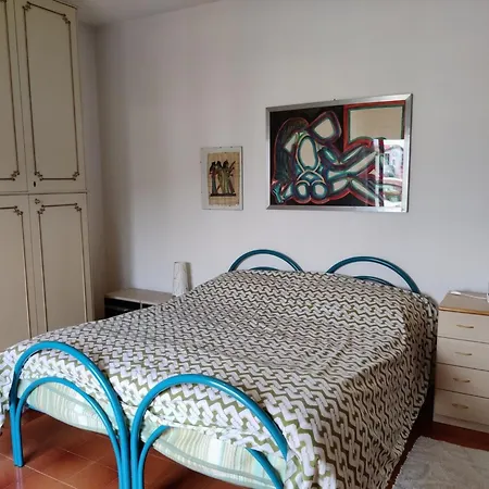 Lively And Bright Flat In Caorle